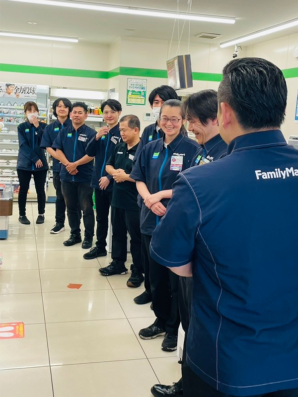 狛江西野川店